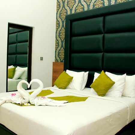 The Baliview Luxury Villas & Resto 페칸바루 외부 사진