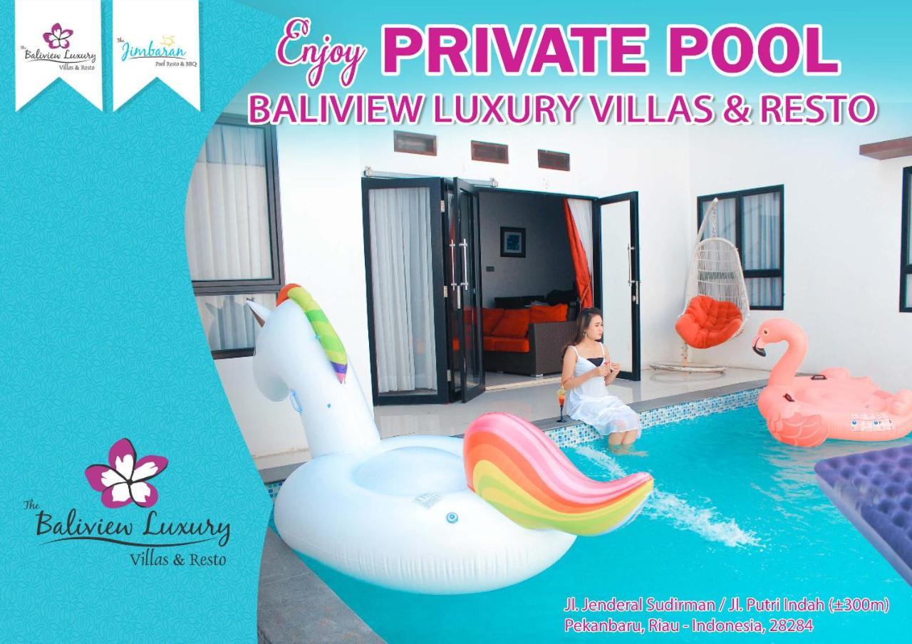 The Baliview Luxury Villas & Resto 페칸바루 외부 사진